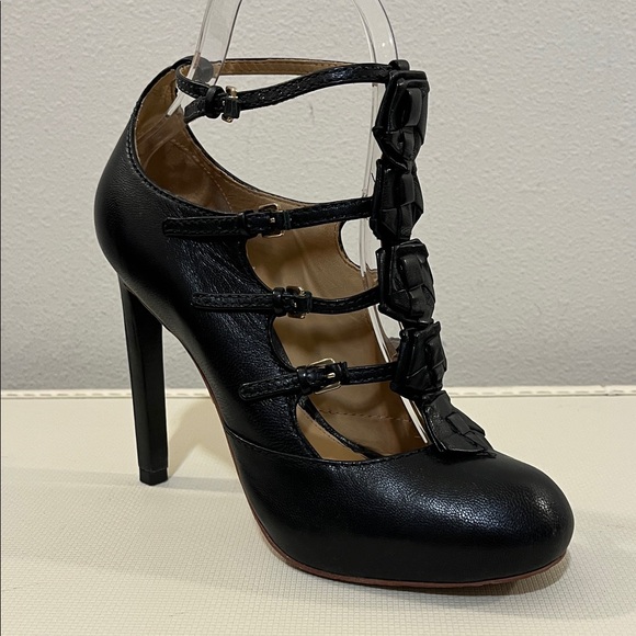 L.A.M.B. Black Strappy High Heels - Picture 14 of 15